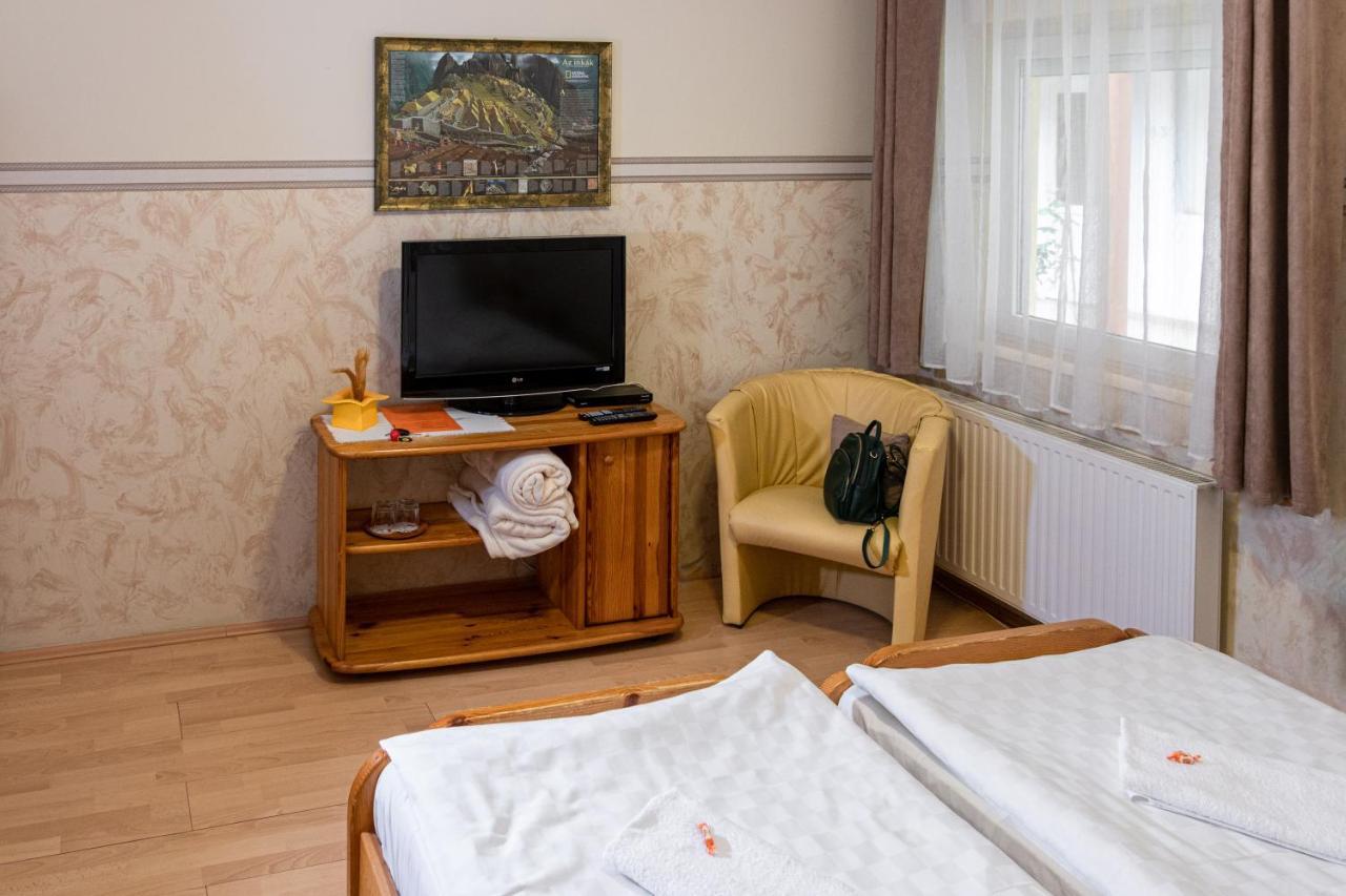 Hotel Zéta Lenti Extérieur photo