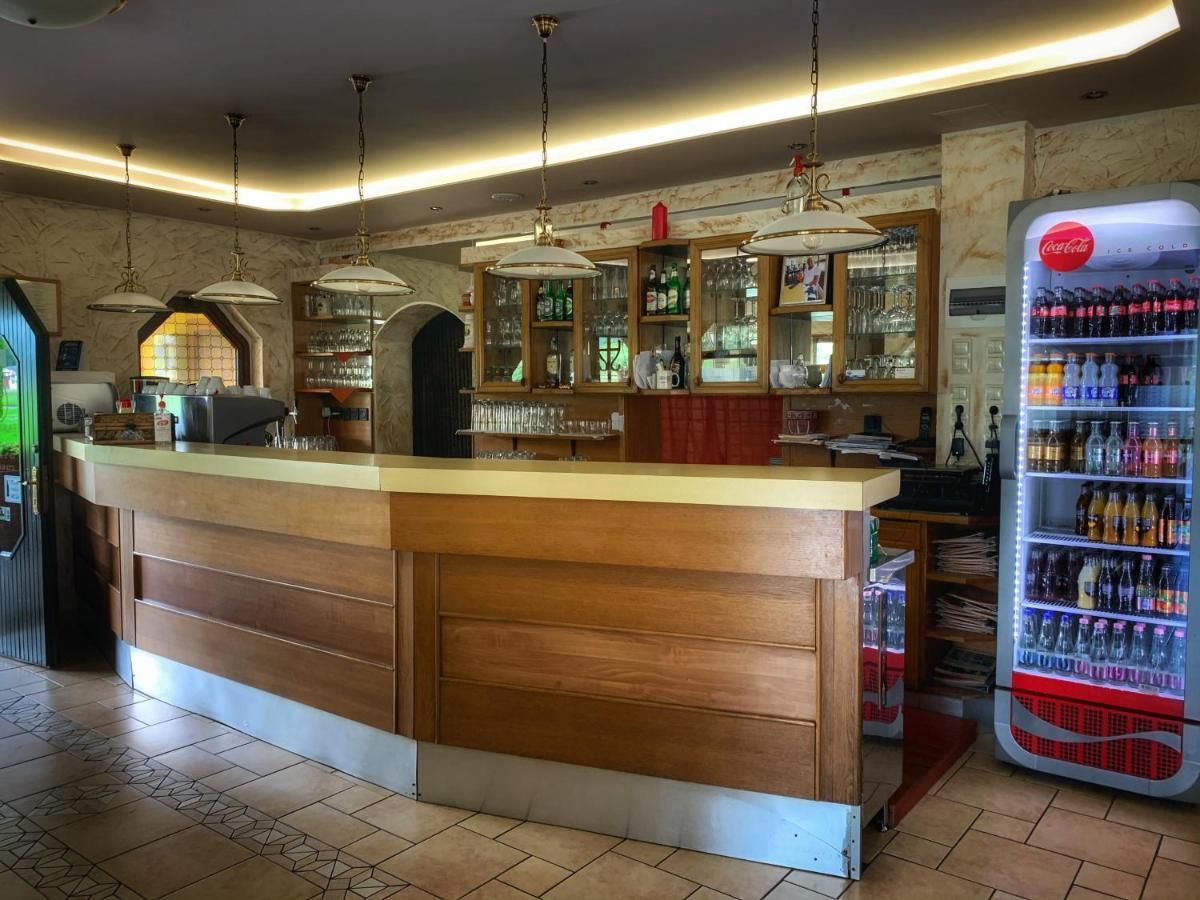 Hotel Zéta Lenti Extérieur photo