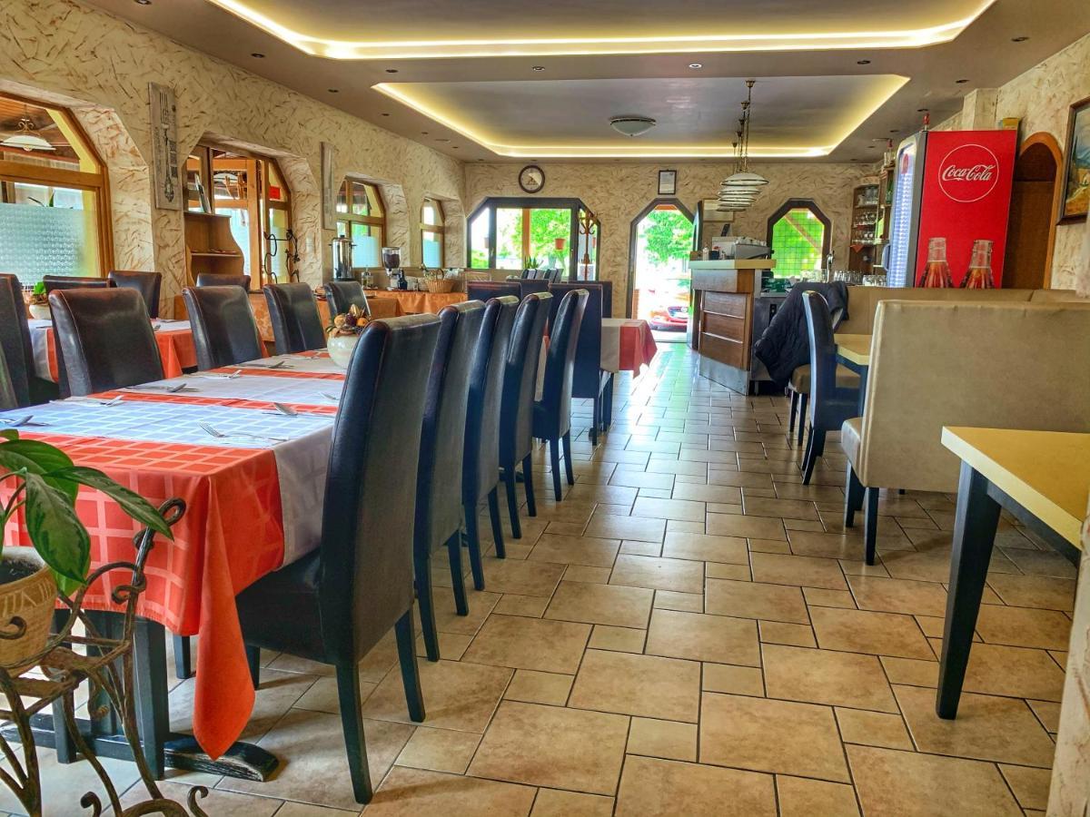 Hotel Zéta Lenti Extérieur photo